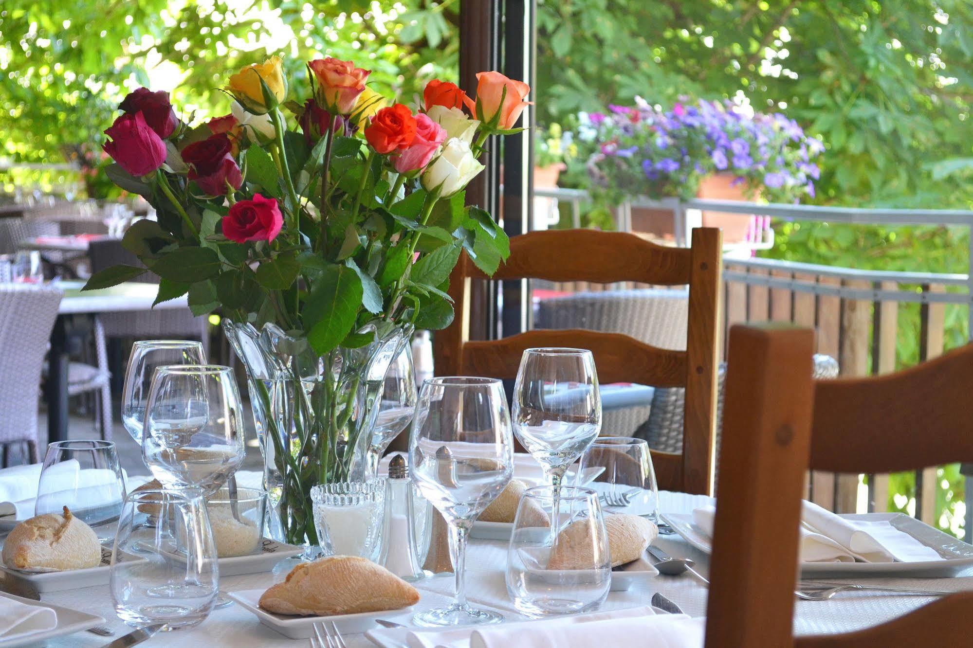 Hotel La Scala Pithiviers Luaran gambar